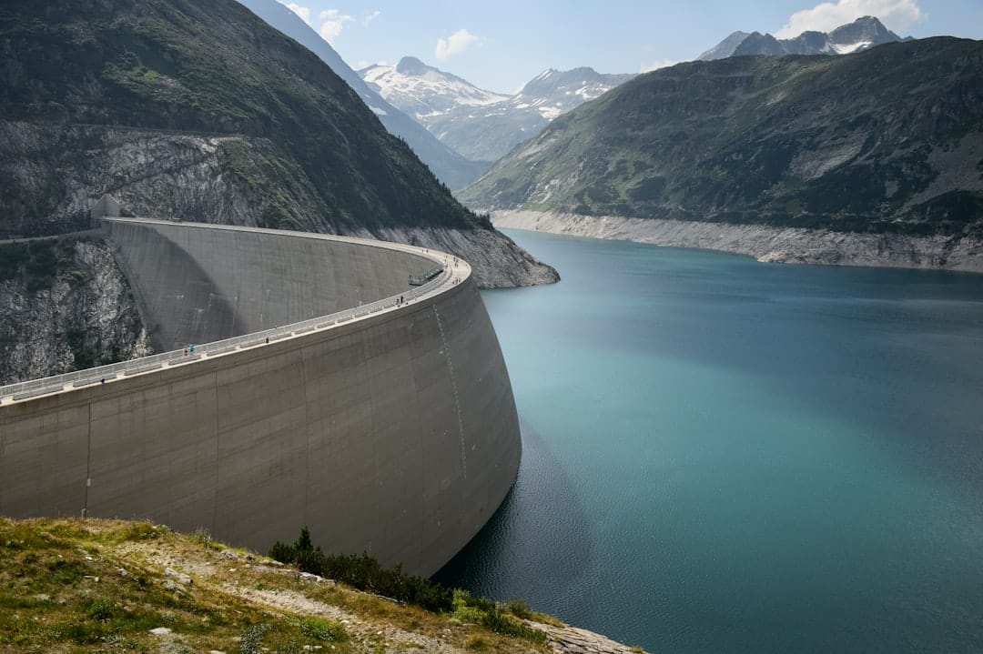 Beginner’s Guide to Hydro Electric Dams